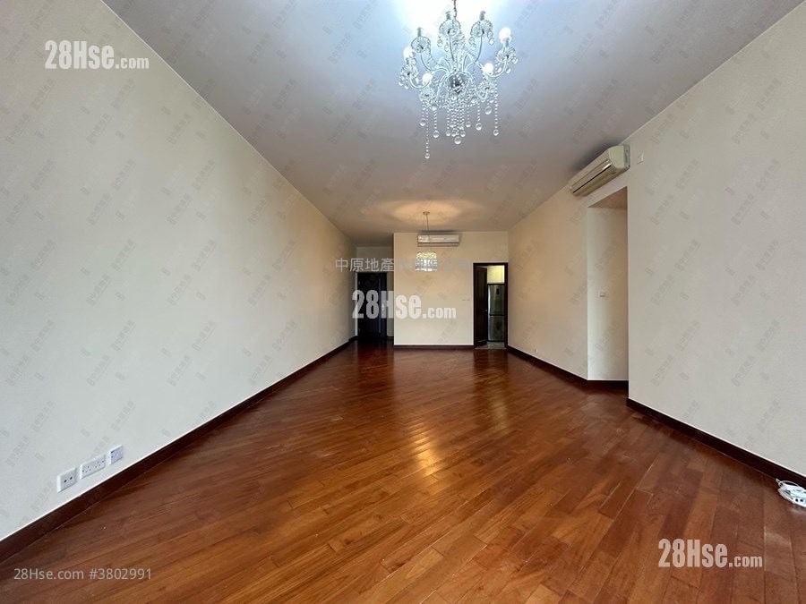 The Palazzo Sell 4 Bedrooms , 2 Bathrooms 1,444 ft²