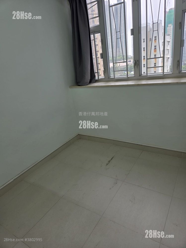 Ocean House Rental 2 Bedrooms 327 ft²