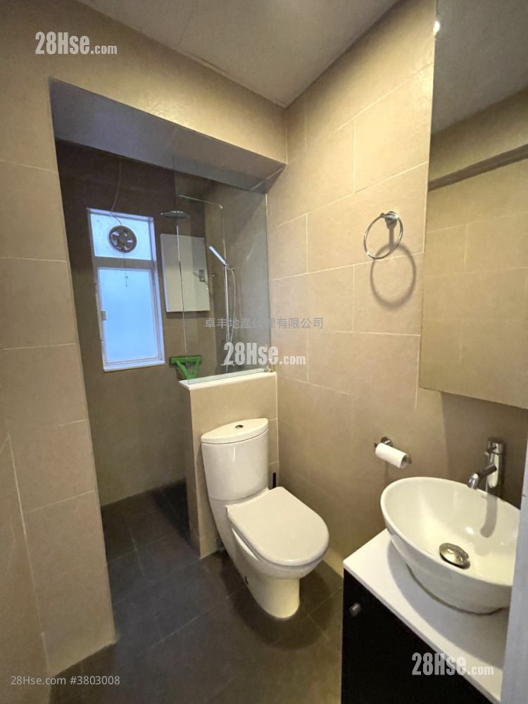 King Cheung Mansion Rental 1 Bedroom , 1 Bathroom 532 ft²