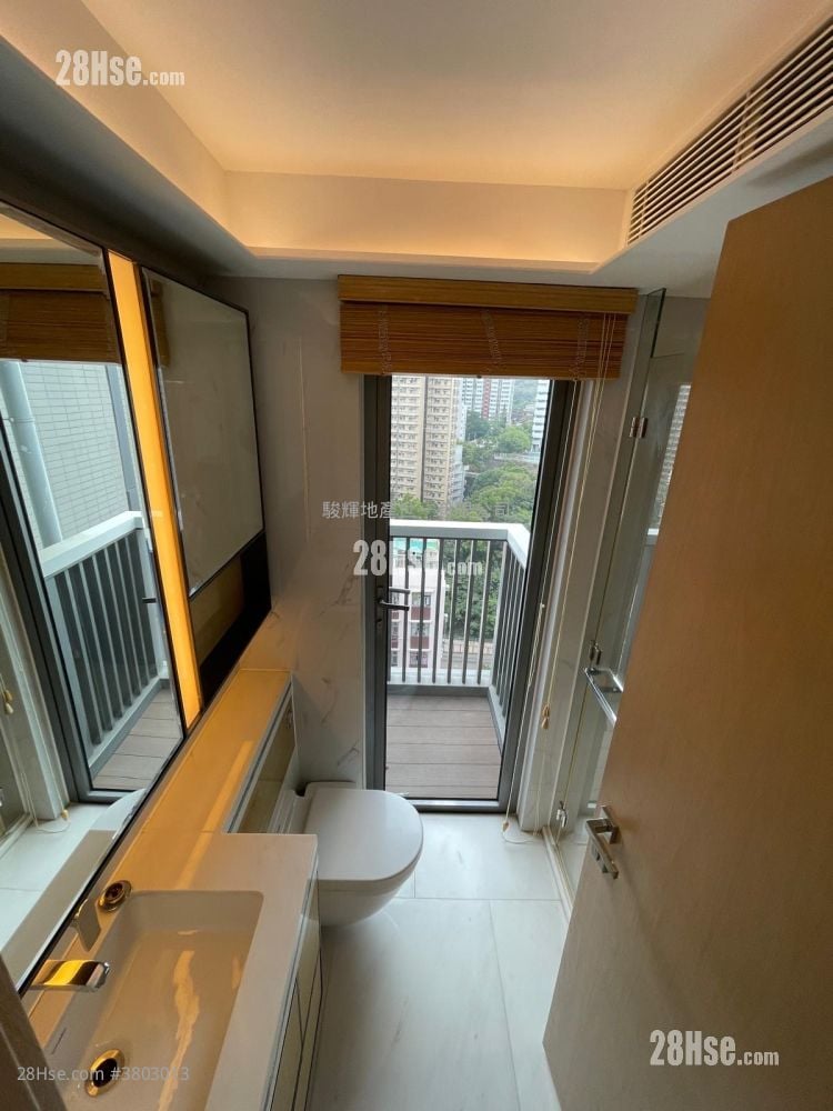 倚南 售盘 3 房 , 2 浴室 675 平方尺