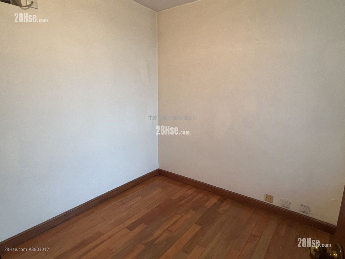 Discovery Park Sell 2 Bedrooms 493 ft²