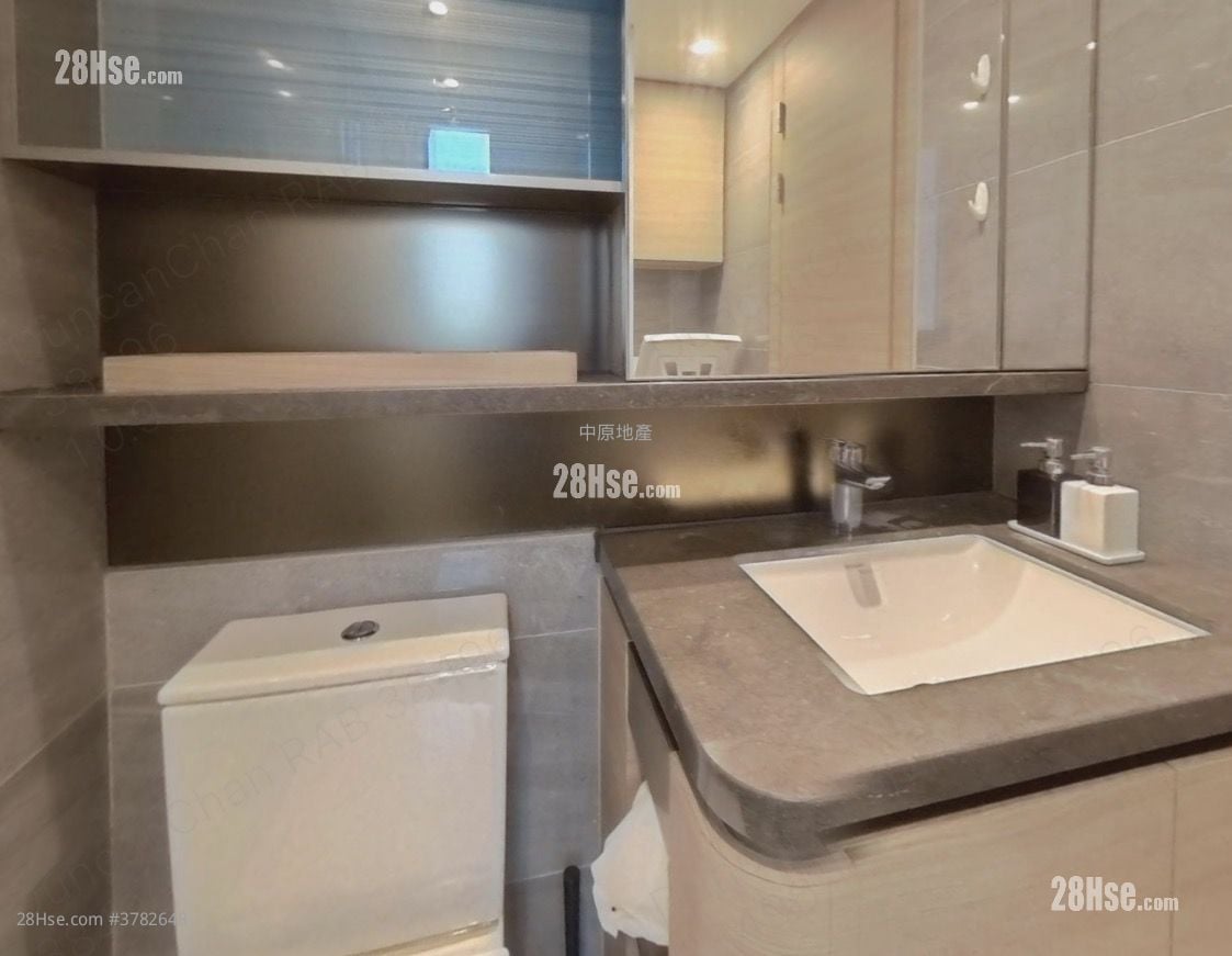 Solaria Rental Studio , 1 Bathroom 249 ft²