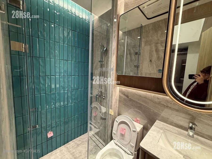 朗天峰 售盘 1 房 291 平方尺