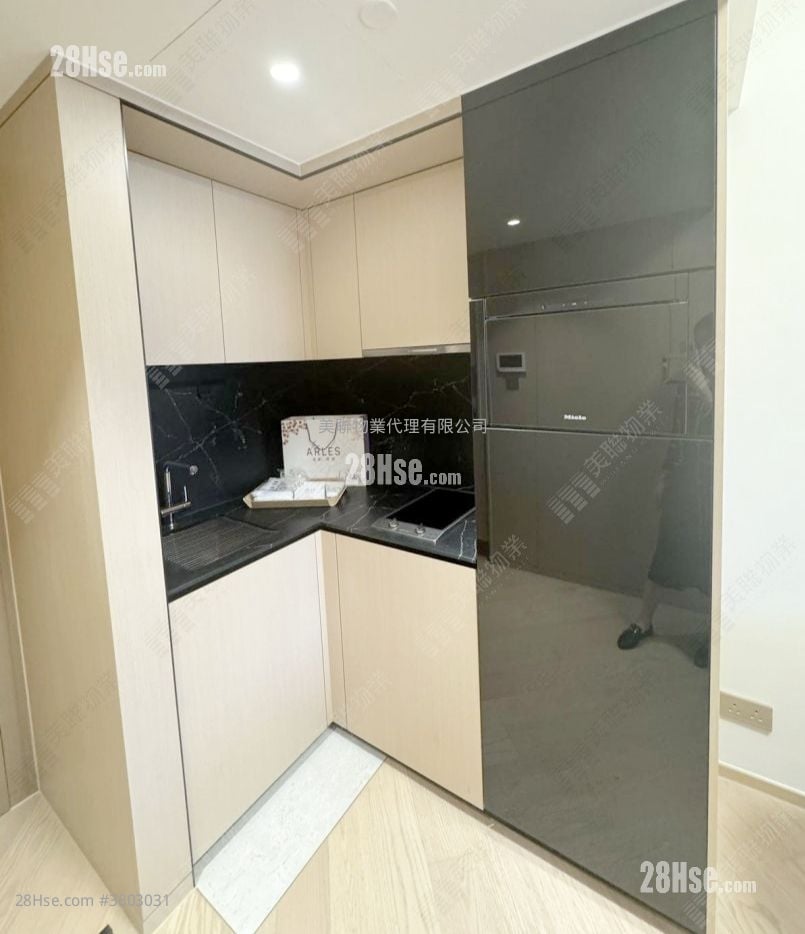 The Arles Rental 1 Bedroom , 1 Bathroom 346 ft²