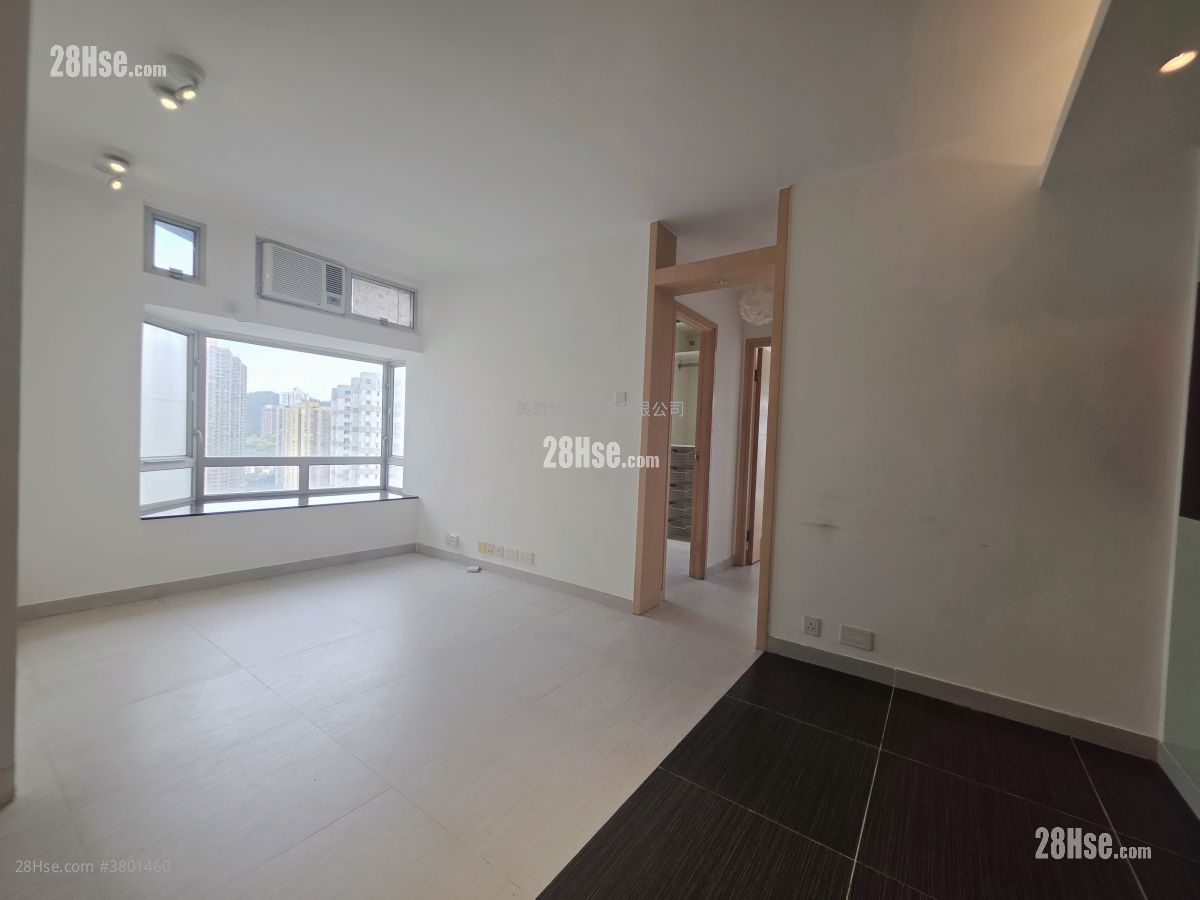 Greenfield Garden Sell 2 Bedrooms , 1 Bathroom 448 ft²