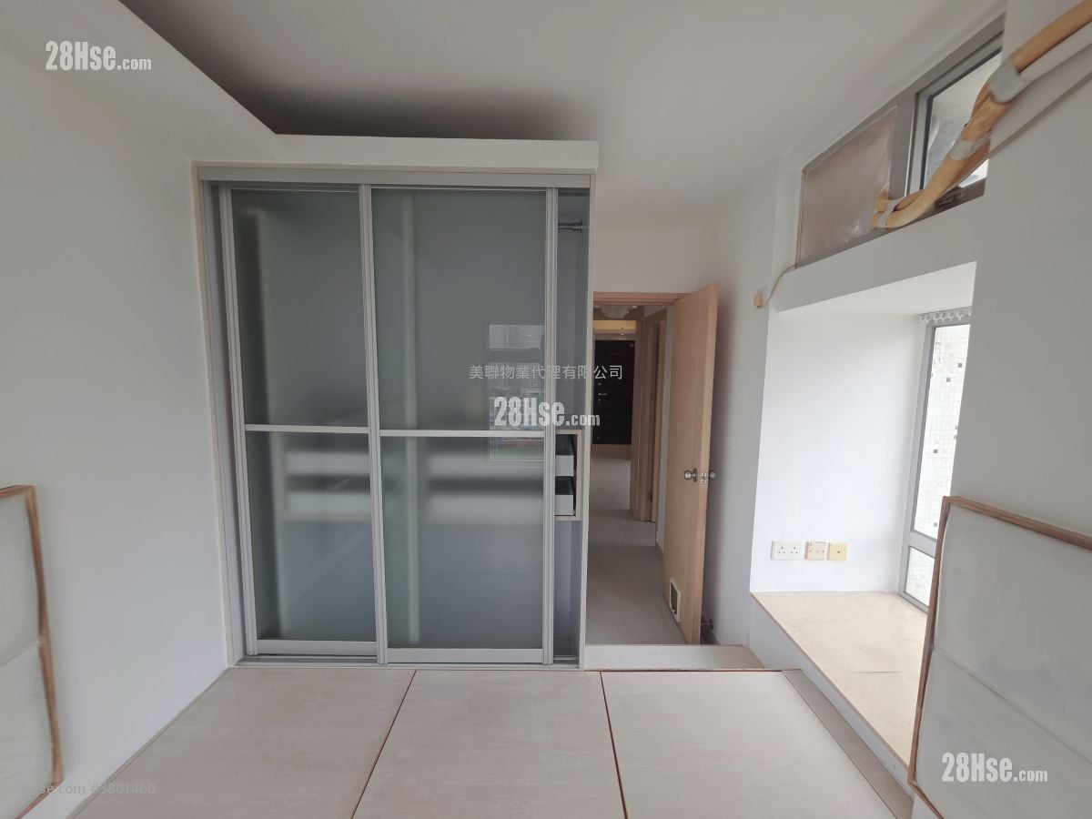 Greenfield Garden Sell 2 Bedrooms , 1 Bathroom 448 ft²