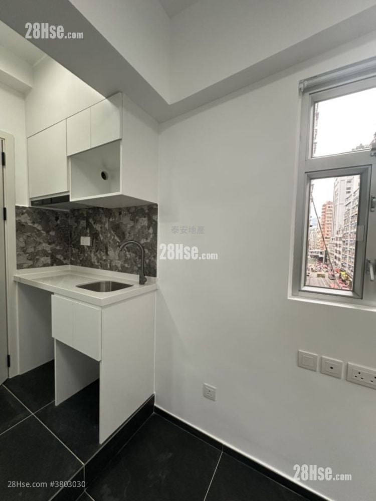 Lung Fai House Rental Studio , 1 Bathroom 170 ft²