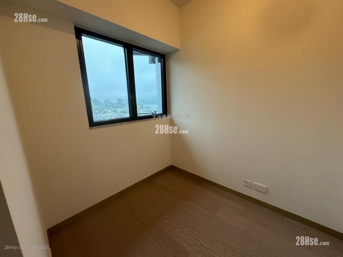 蔚蓝东岸 租盘 2 房 , 1 浴室 455 平方尺