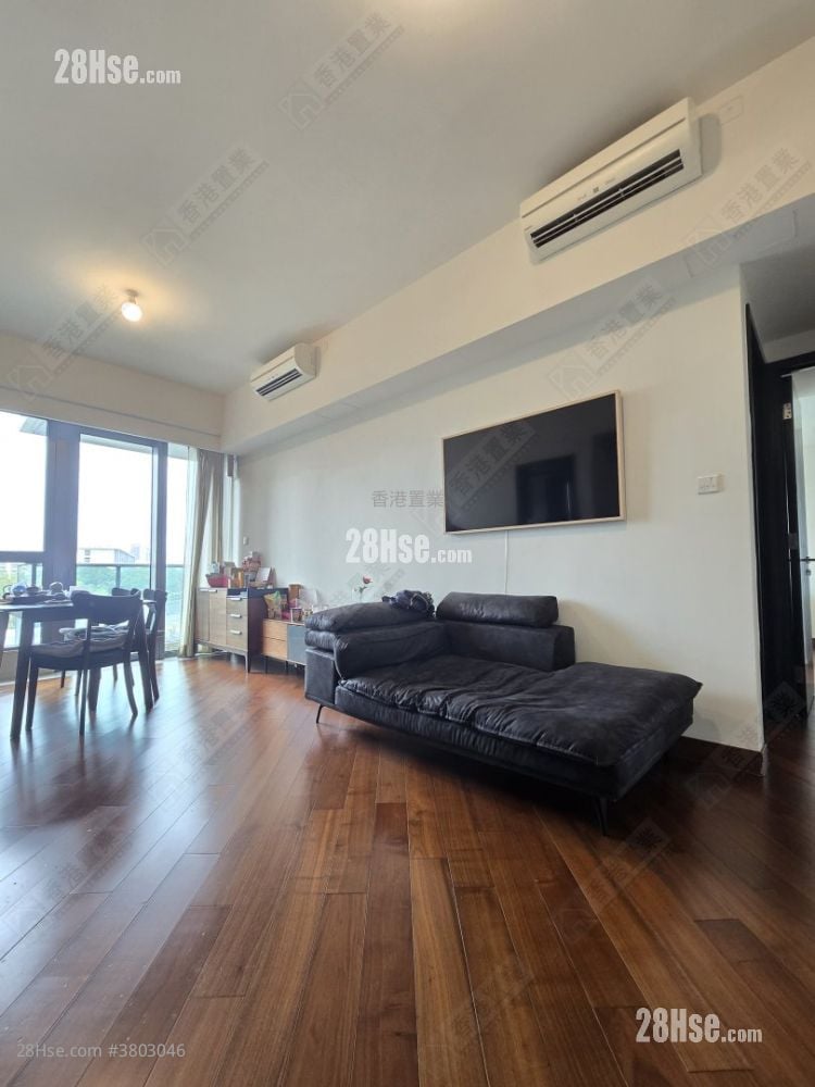 Ultima Rental 2 Bedrooms , 2 Bathrooms 902 ft²