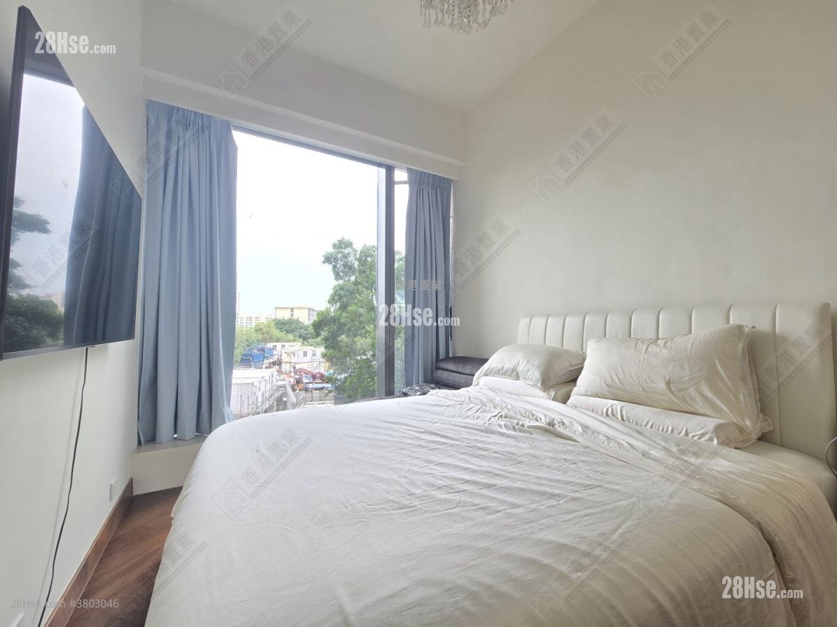 Ultima Rental 2 Bedrooms , 2 Bathrooms 902 ft²