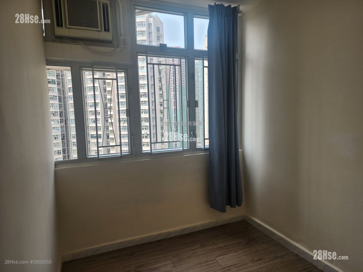 King Lam Estate Sell 381 ft²