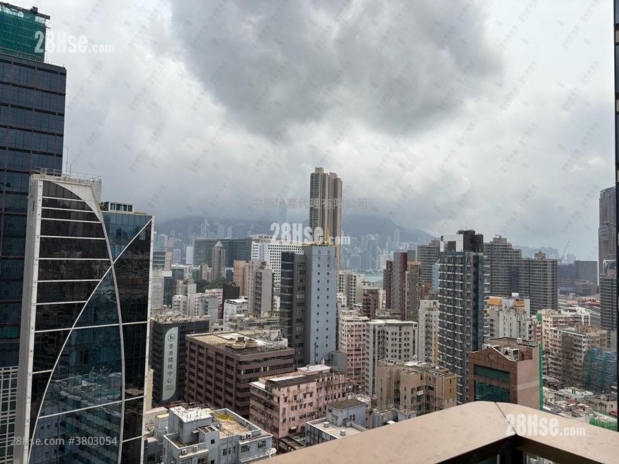 Topside Residence Rental 2 Bedrooms , 1 Bathroom 385 ft²