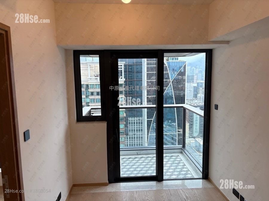 Topside Residence Rental 2 Bedrooms , 1 Bathroom 385 ft²