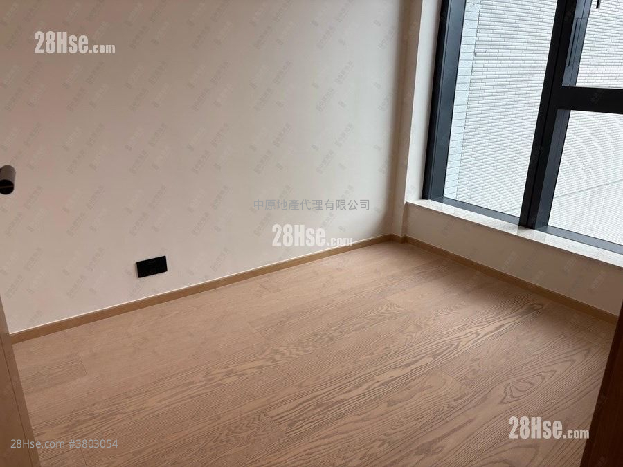 Topside Residence Rental 2 Bedrooms , 1 Bathroom 385 ft²