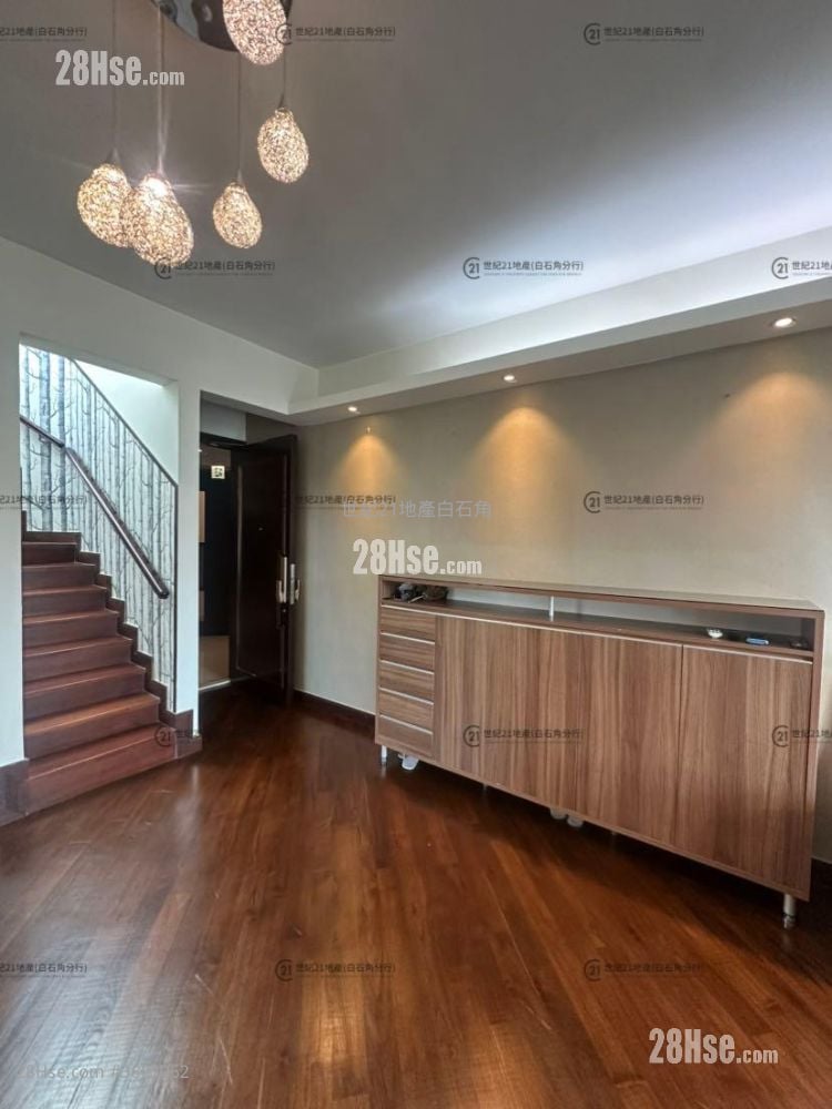 Mayfair By The Sea Sell 3 Bedrooms , 2 Bathrooms 873 ft²