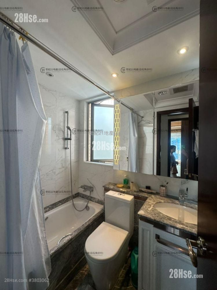 Mayfair By The Sea Sell 3 Bedrooms , 2 Bathrooms 873 ft²