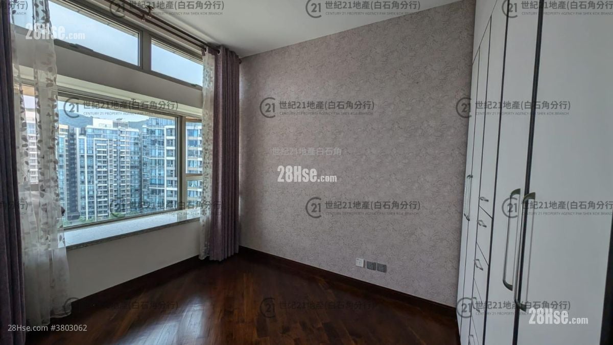 Mayfair By The Sea Sell 3 Bedrooms , 2 Bathrooms 873 ft²