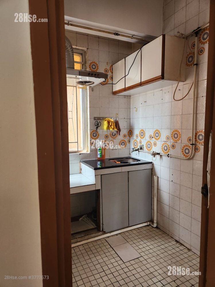 兴发大楼 售盘 2 房 , 1 浴室 330 平方尺