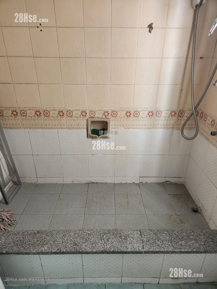 兴发大楼 售盘 2 房 , 1 浴室 330 平方尺