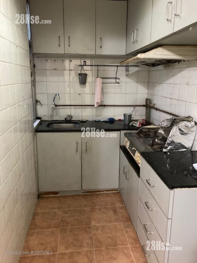 Wing Fu Mansion Rental 1 Bedroom , 1 Bathroom 323 ft²