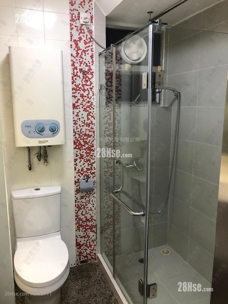 New Jade Garden Sell 3 Bedrooms 580 ft²