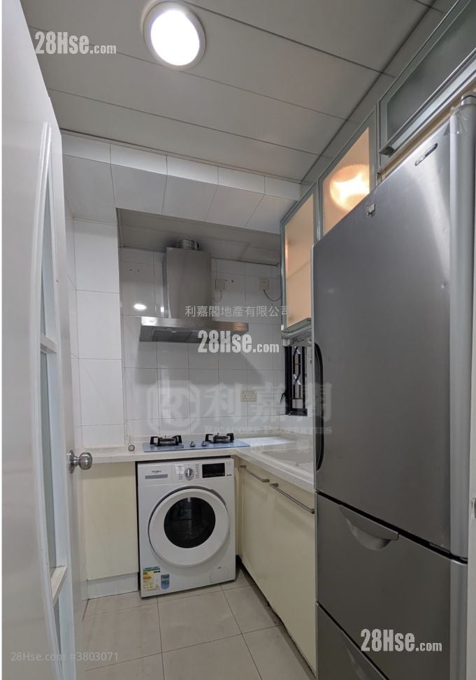 海景轩 售盘 2 房 356 平方尺