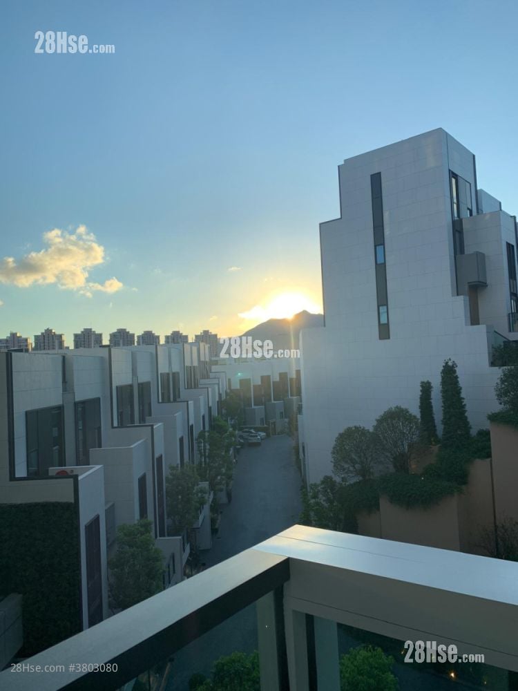 The Carmel Sell 1 Bedroom , 1 Bathroom 368 ft²