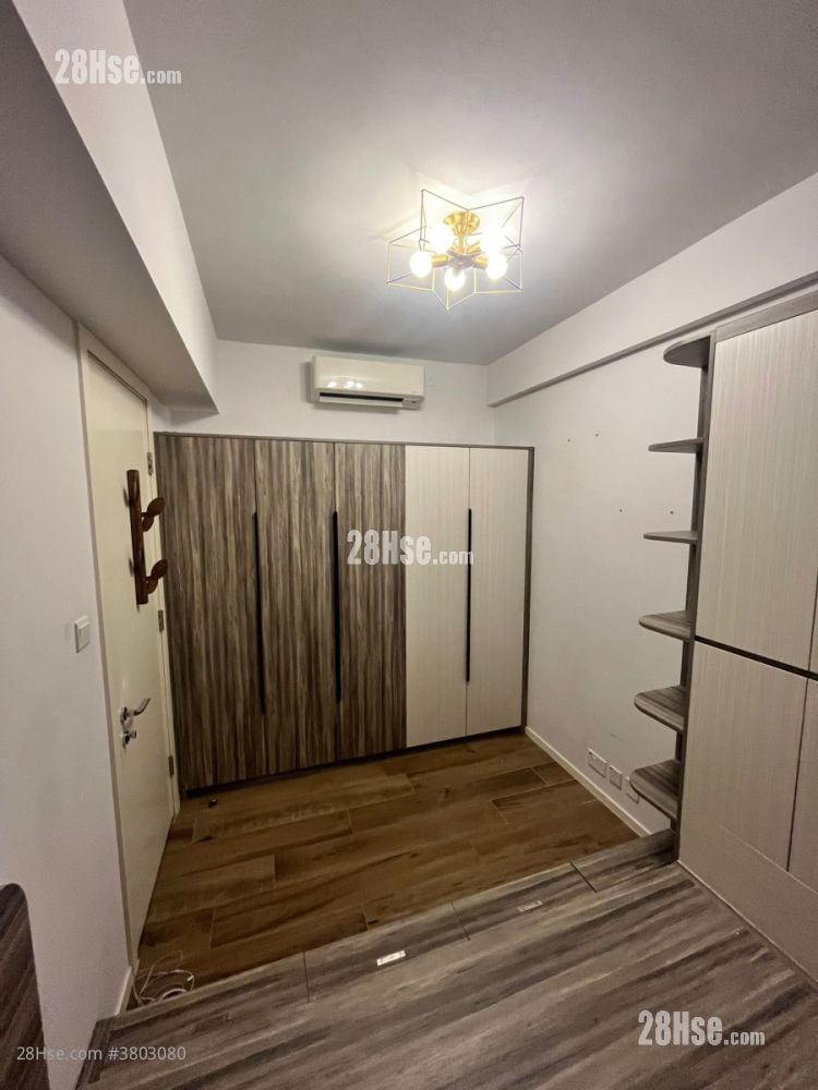 The Carmel Sell 1 Bedroom , 1 Bathroom 368 ft²