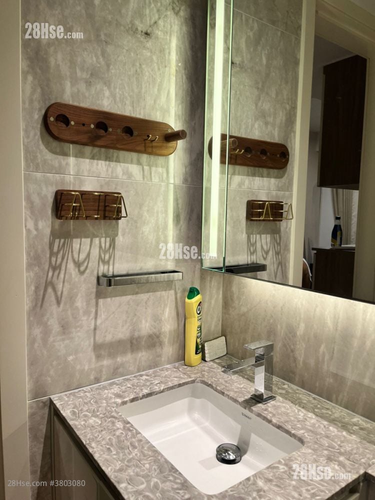 The Carmel Sell 1 Bedroom , 1 Bathroom 368 ft²