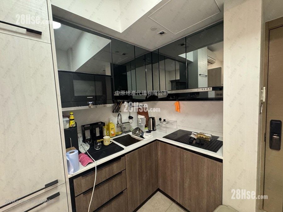 St Martin Sell 2 Bedrooms 482 ft²