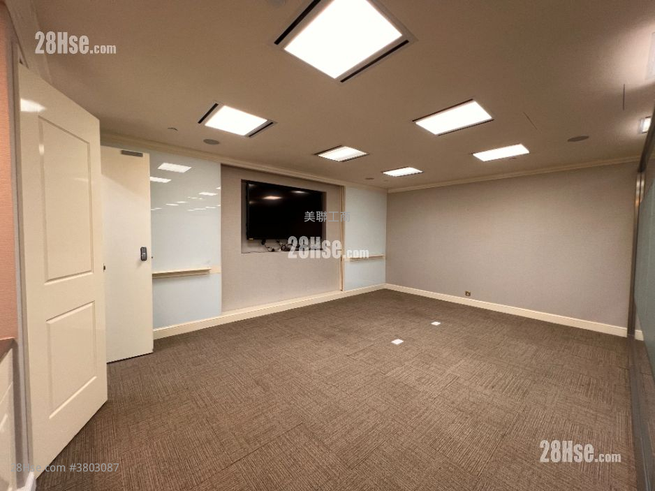 9 Queen's Road Central Rental 5+ Bedrooms