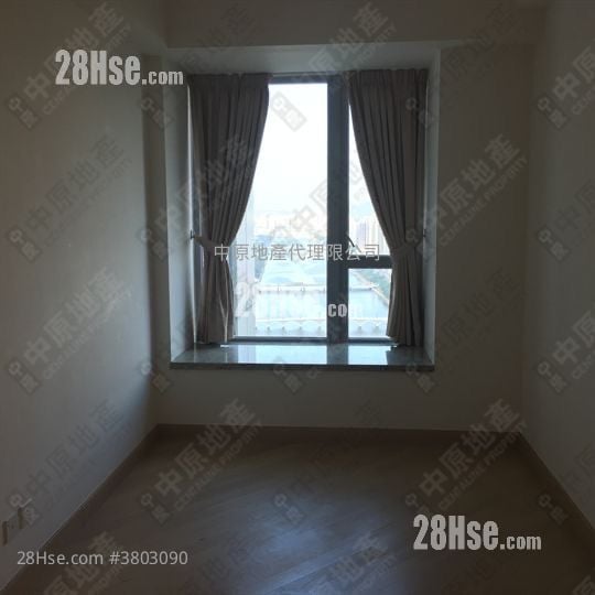 The Riverpark Sell 3 Bedrooms , 3 Bathrooms 1,262 ft²