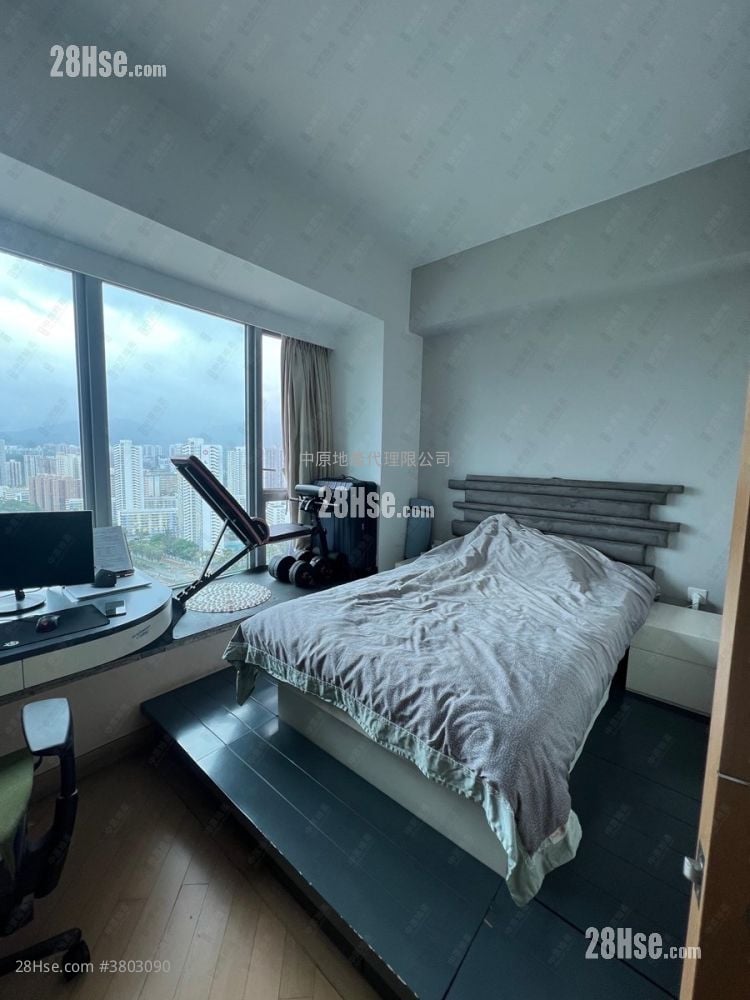 The Riverpark Sell 3 Bedrooms , 3 Bathrooms 1,262 ft²