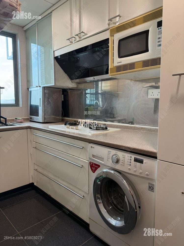 蔚蓝湾畔 租盘 2 房 , 1 浴室 950 平方尺