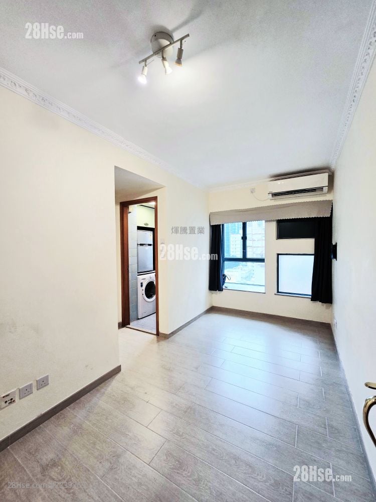 Brilliant Court Sell Studio , 1 Bathroom 203 ft²