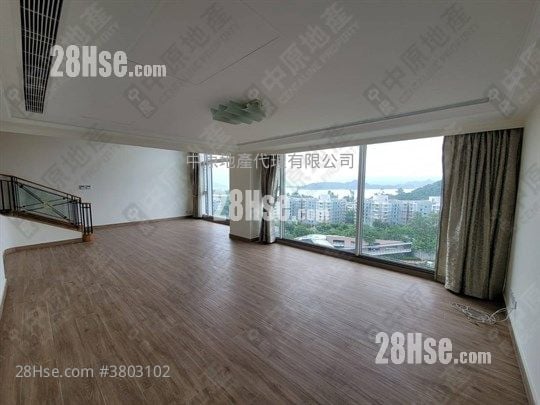 Symphony Bay Sell 4 Bedrooms , 4 Bathrooms 2,126 ft²