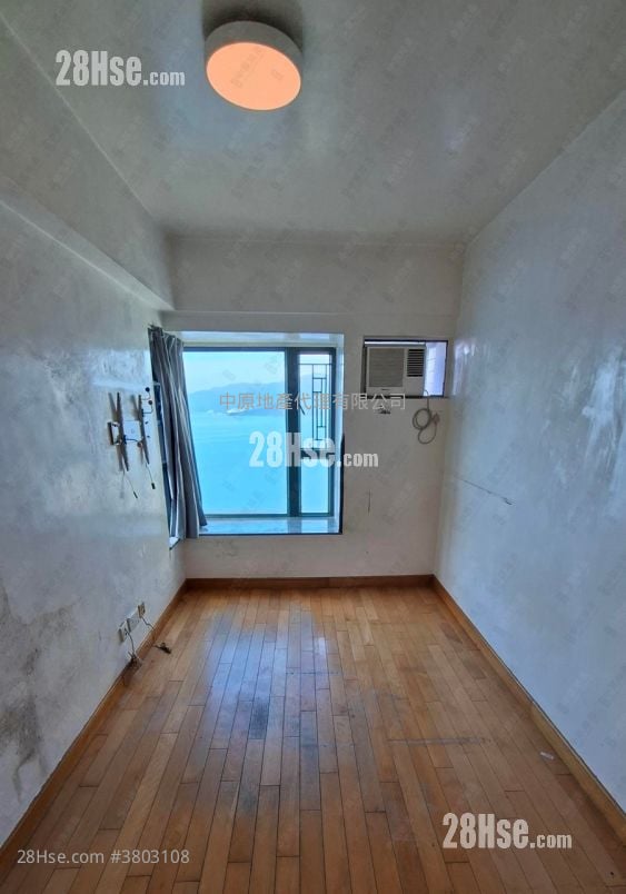 Baycrest Sell 3 Bedrooms 1,113 ft²