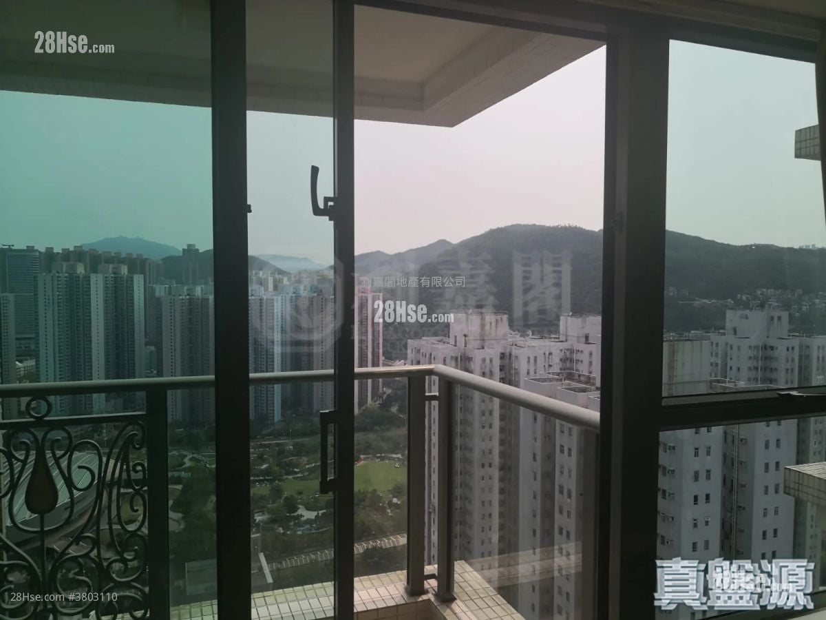 蔚蓝湾畔 售盘 3 房 , 2 浴室 850 平方尺