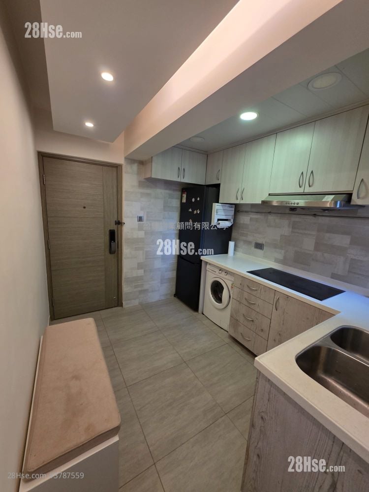 Southorn Garden Rental 2 Bedrooms , 1 Bathroom 465 ft²