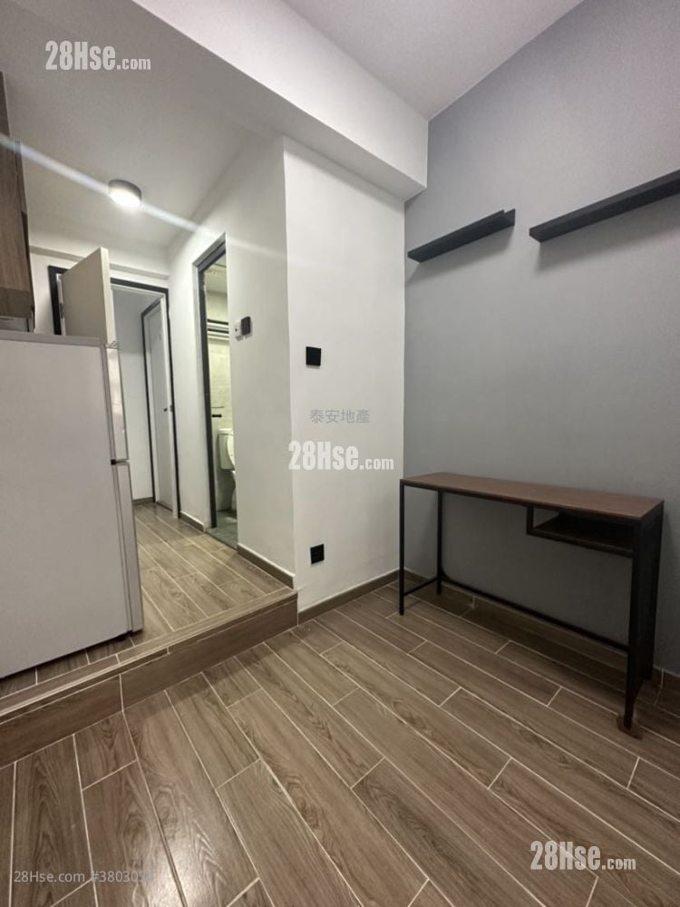 单幢楼房 租盘 1 房 , 1 浴室 180 平方尺