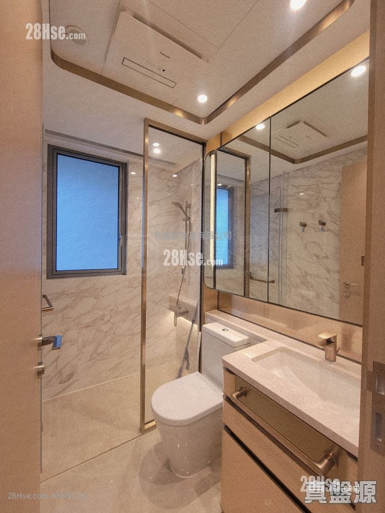 Grand Victoria Rental 2 Bedrooms , 1 Bathroom 532 ft²