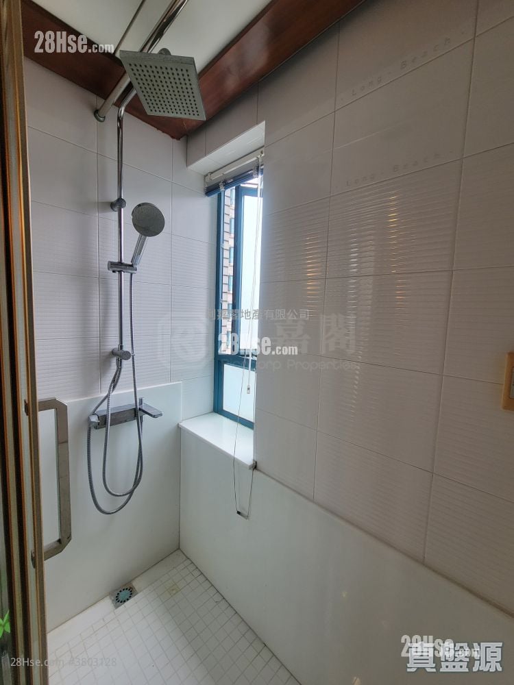 The Long Beach Sell 3 Bedrooms , 2 Bathrooms 816 ft²