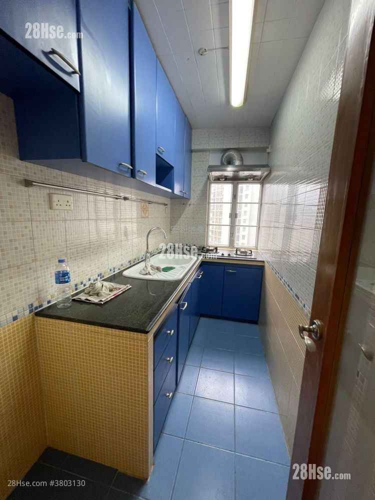 Neptune Terrace Rental 2 Bedrooms , 1 Bathroom 592 ft²