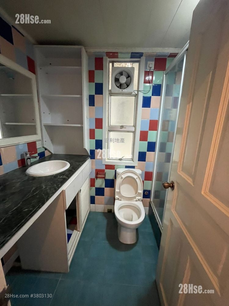 Neptune Terrace Rental 2 Bedrooms , 1 Bathroom 592 ft²