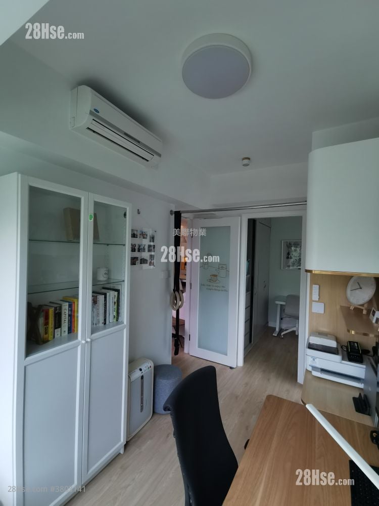 Festival City Sell 3 Bedrooms , 2 Bathrooms 741 ft²