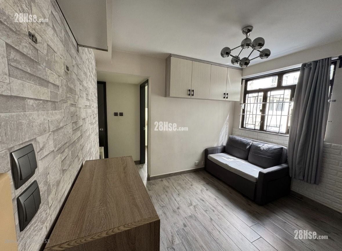 Nam Shing Court Rental 2 Bedrooms , 1 Bathroom 334 ft²
