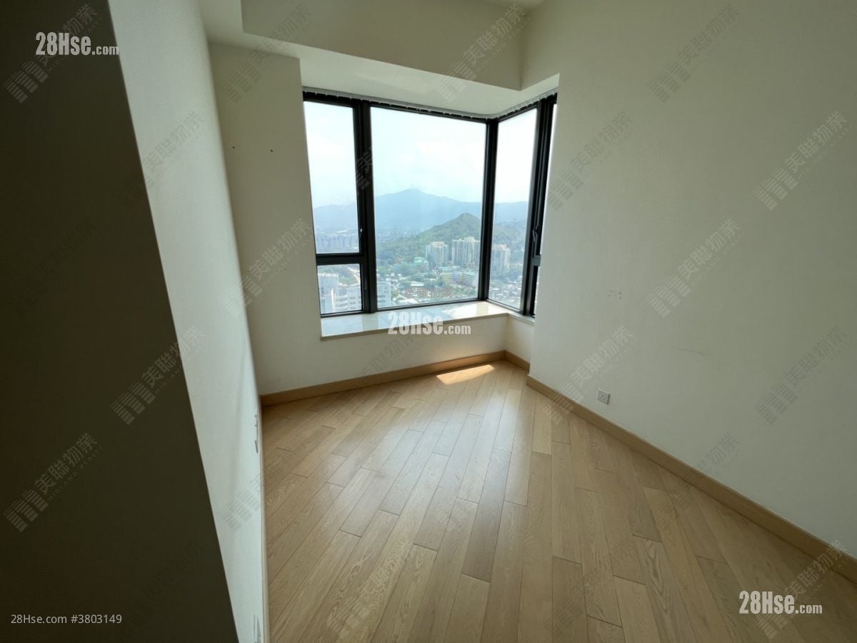 Grand Yoho Rental 2 Bedrooms , 1 Bathroom 713 ft²