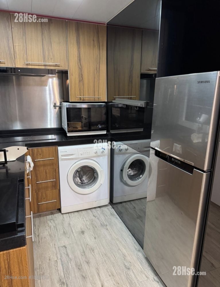 Nam Shing Court Rental 2 Bedrooms , 1 Bathroom 334 ft²