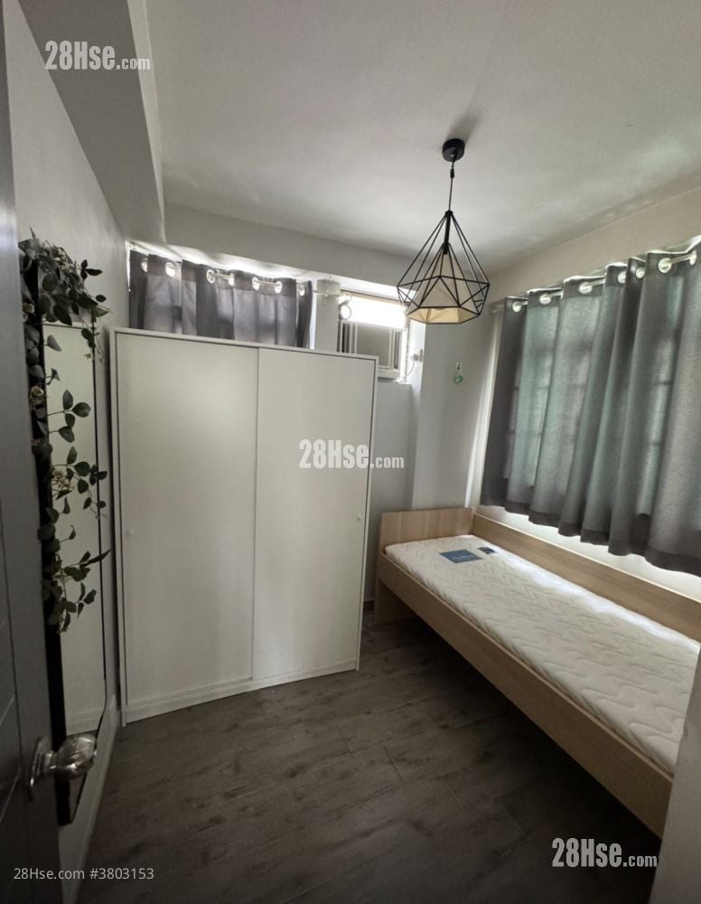 Nam Shing Court Rental 2 Bedrooms , 1 Bathroom 334 ft²