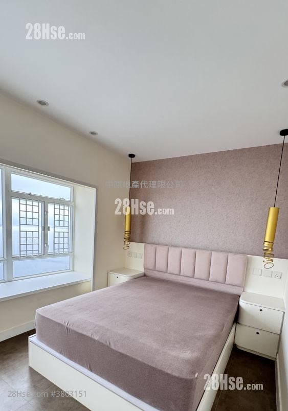 Sunshine City Sell 3 Bedrooms , 2 Bathrooms 932 ft²